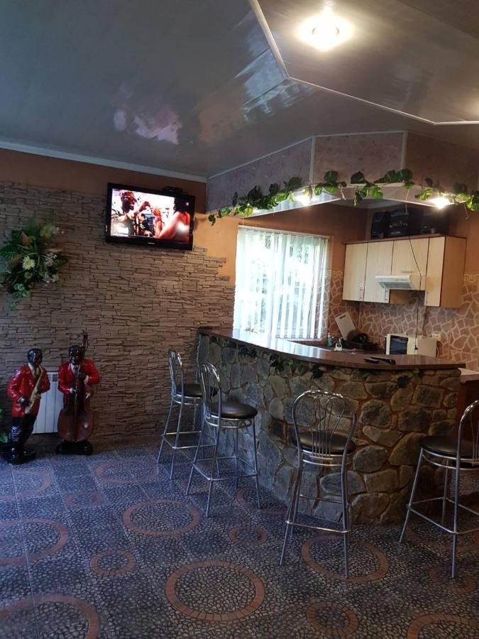 Hotel Дом Для Души С Бассейном Целиком Vinnycja Esterno foto